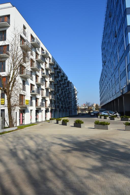 Moko Apartment Parking W Cenie Warschau Exterior foto